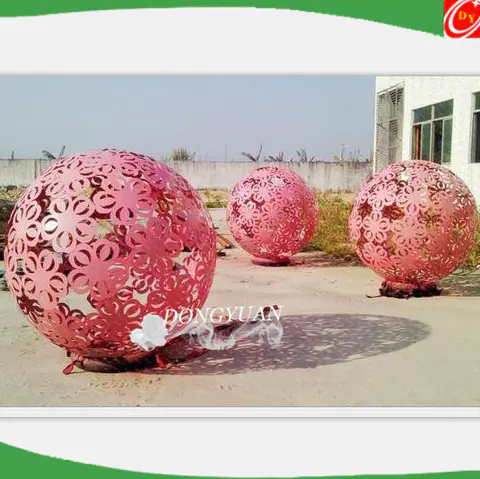 Wholesale Large Metal Red Flowers Balls ,Metal Garden Sculpture for Artwork